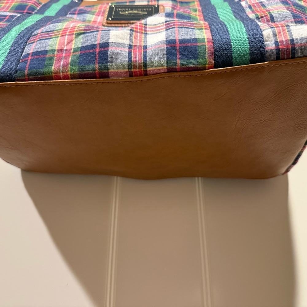 Plaid Tote Bag with Brown Accents - Picture 2 of 7